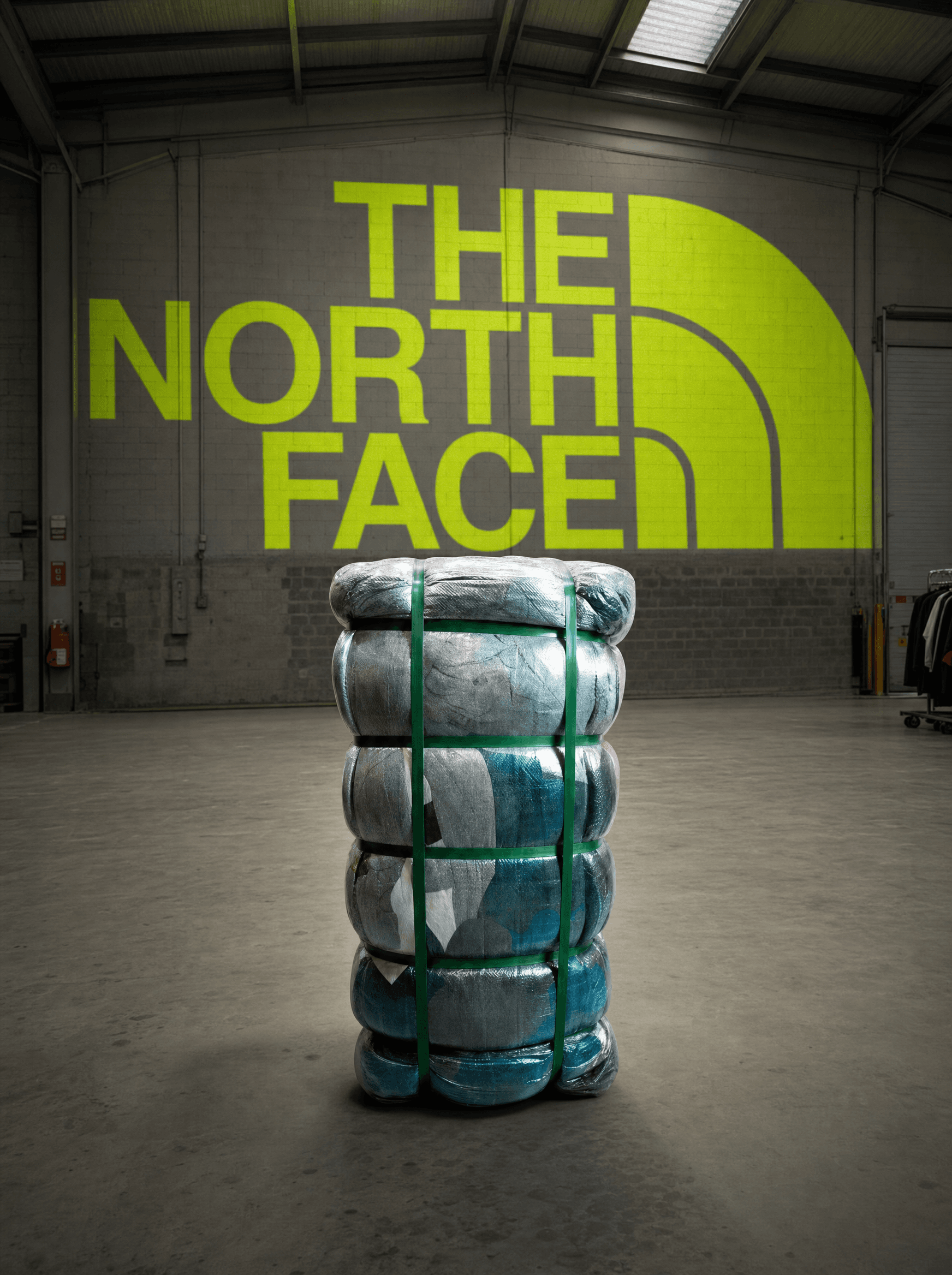 Vintage The North Face balen — Excellent Vintage groothandel Bovenkarspel
